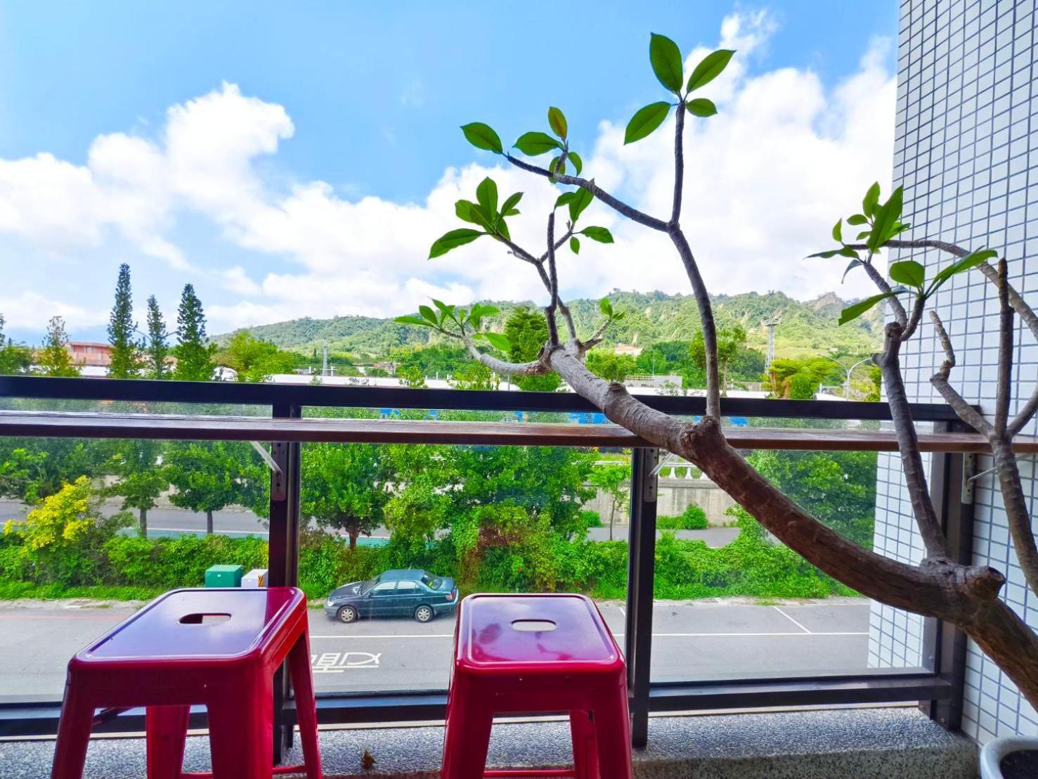 ออน มาย เวย์ ไท่ถุง โฮสเทล Taitung ภายนอก รูปภาพ